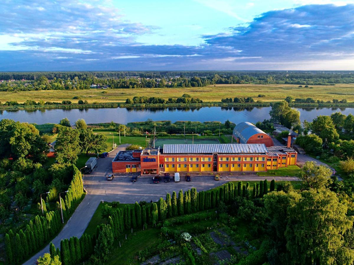 Riverside Motel Jelgava Exterior foto